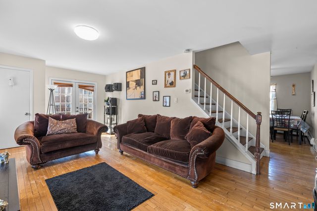 170 Ferry Street, New Haven, CT 06513