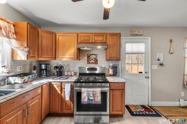 170 Ferry Street, New Haven, CT 06513