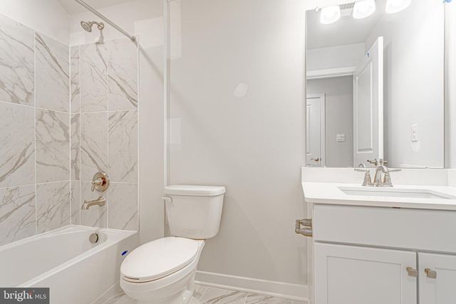 350 BANDON DUNES COURT, Moorestown, NJ 08057