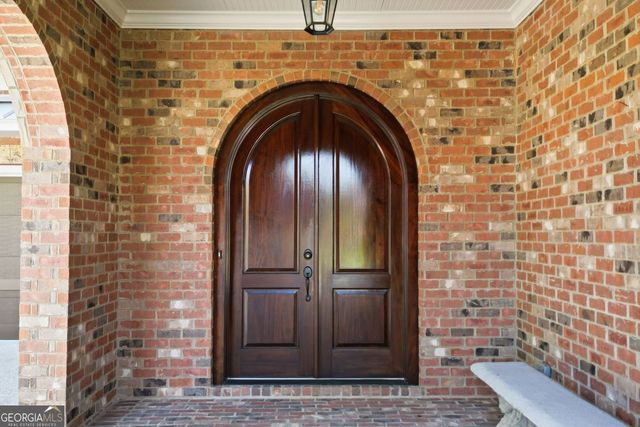 318 Lakeside Trace, Canton, GA 30115