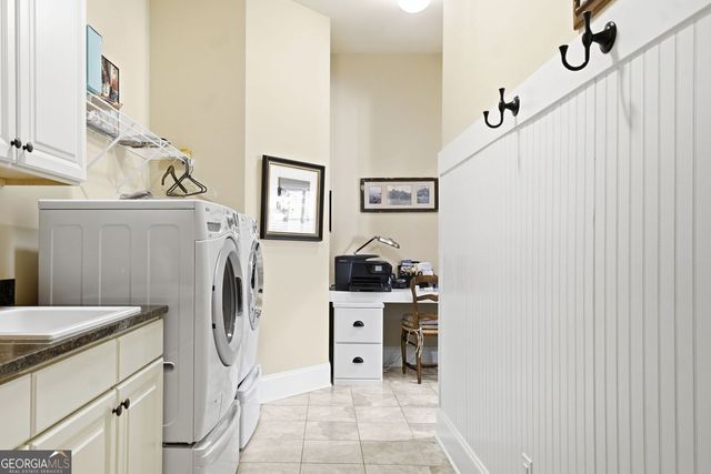 318 Lakeside Trace, Canton, GA 30115