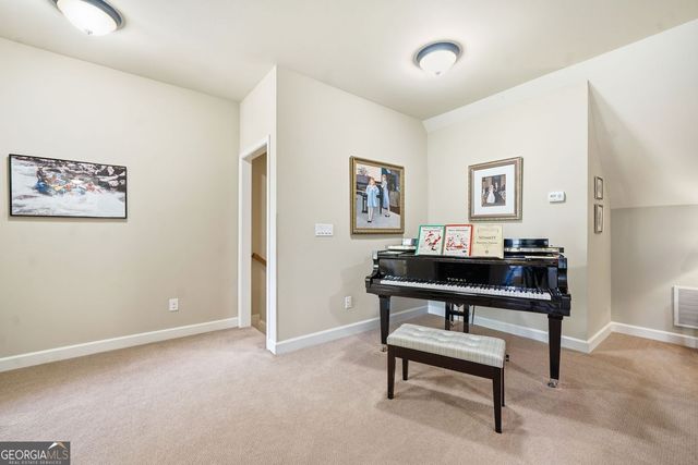 318 Lakeside Trace, Canton, GA 30115