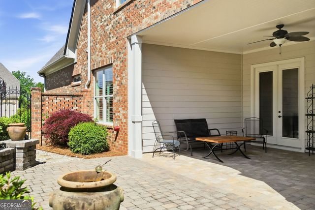 318 Lakeside Trace, Canton, GA 30115