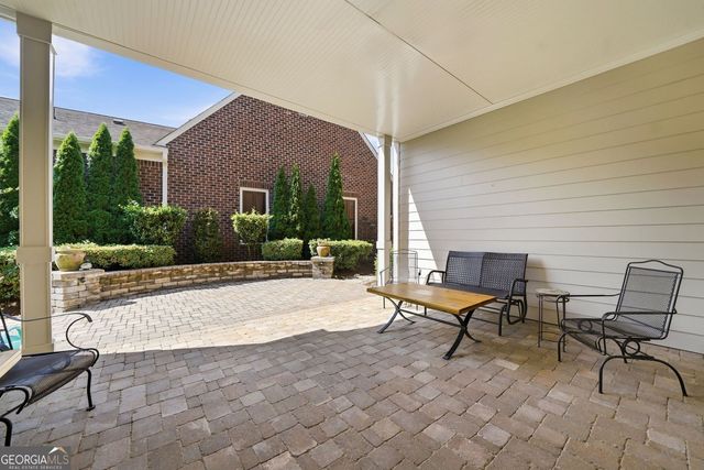 318 Lakeside Trace, Canton, GA 30115