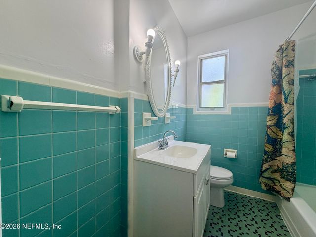 2542 SPRING PARK Road, Jacksonville, FL 32207