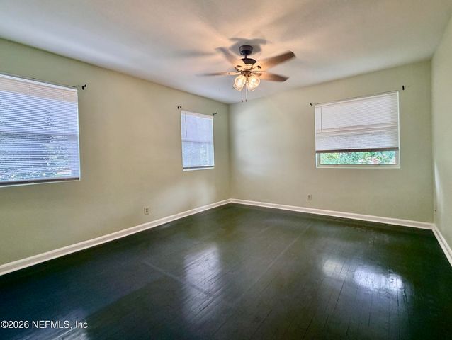 2542 SPRING PARK Road, Jacksonville, FL 32207