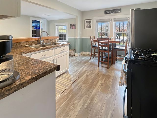 1649 Washington St, Canton, MA 02021