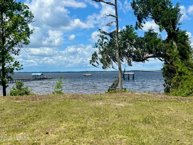 2510 HICKORY BLUFF Lane, Jacksonville, FL 32223