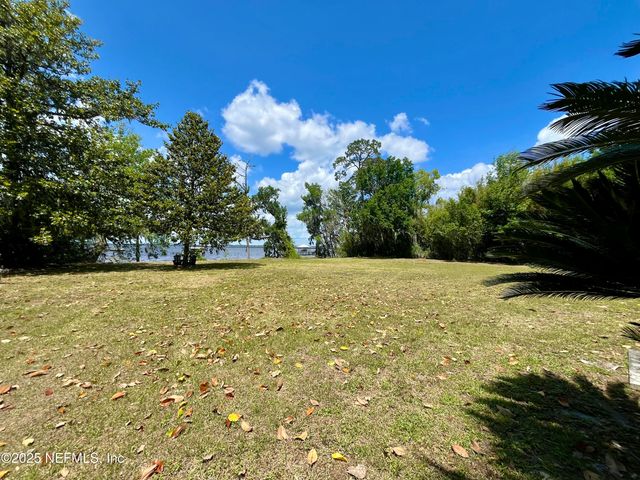 2510 HICKORY BLUFF Lane, Jacksonville, FL 32223