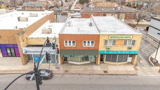 7036 Cermak Road, Berwyn, IL 60402