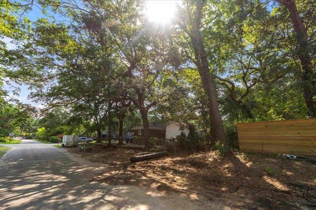 1436 Heather Drive, Mount Pleasant, SC 29464