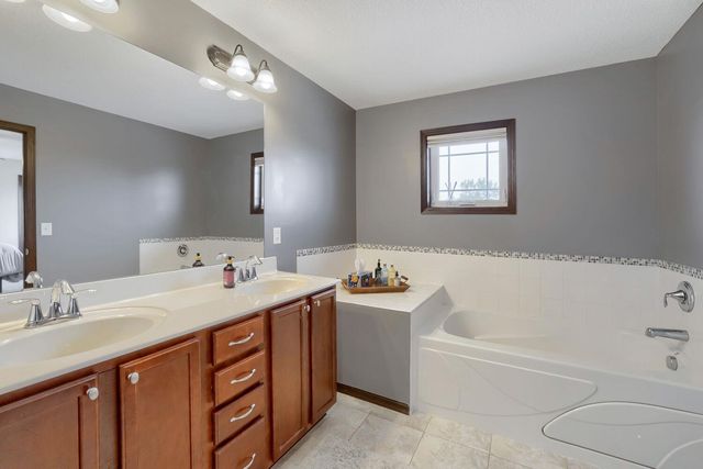 1232 Vernon Drive, Carver, MN 55315