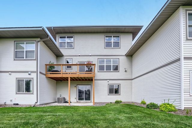 1232 Vernon Drive, Carver, MN 55315