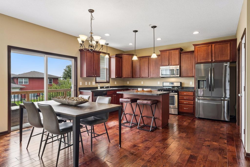1232 Vernon Drive, Carver, MN 55315 — photo 3