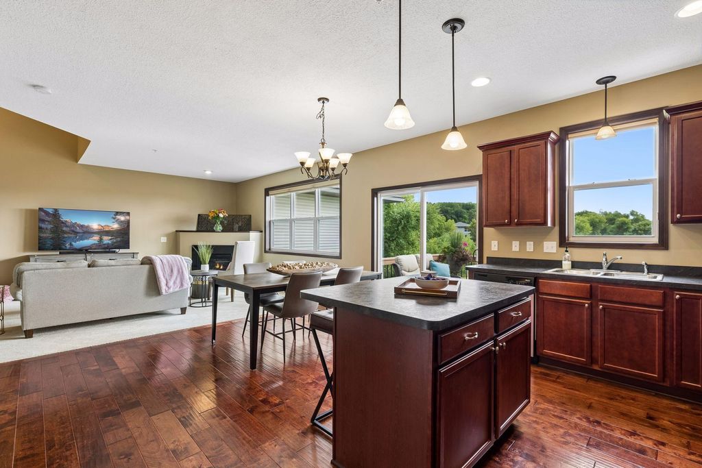 1232 Vernon Drive, Carver, MN 55315 — photo 4