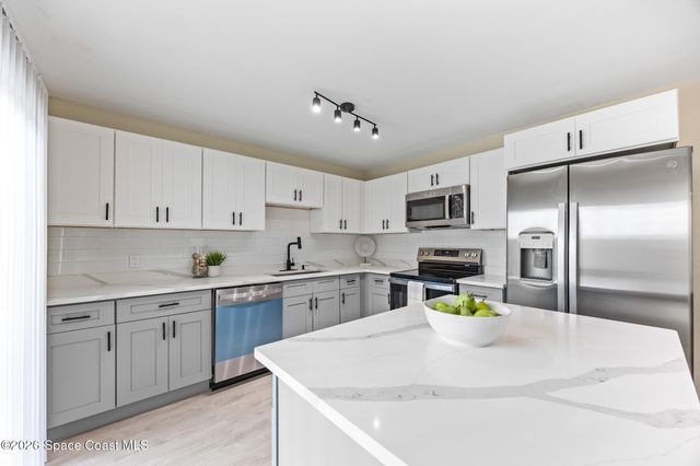 2117 Joshua Drive NE, Palm Bay, FL 32905