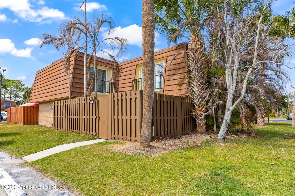 2117 Joshua Drive NE, Palm Bay, FL 32905