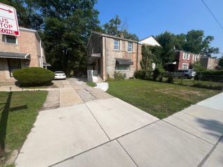 9701 S Yates Boulevard, Chicago, IL 60617