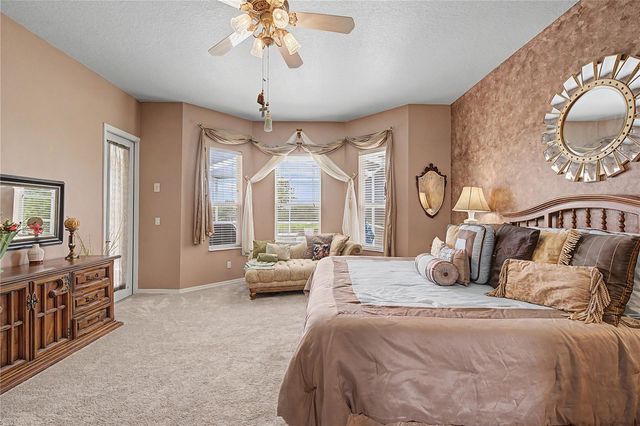13301 THOROUGHBRED DRIVE, Dade City, FL 33525