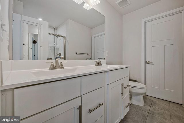 6204 EDITORS PARK DR, Hyattsville, MD 20782
