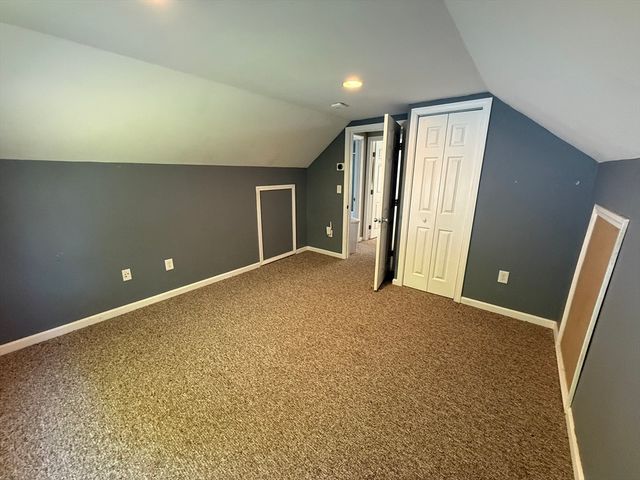 10 Vandette Ave, Dracut, MA 01826