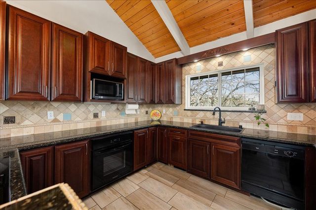 1869 Wild Cat Ct, Cool, CA 95614