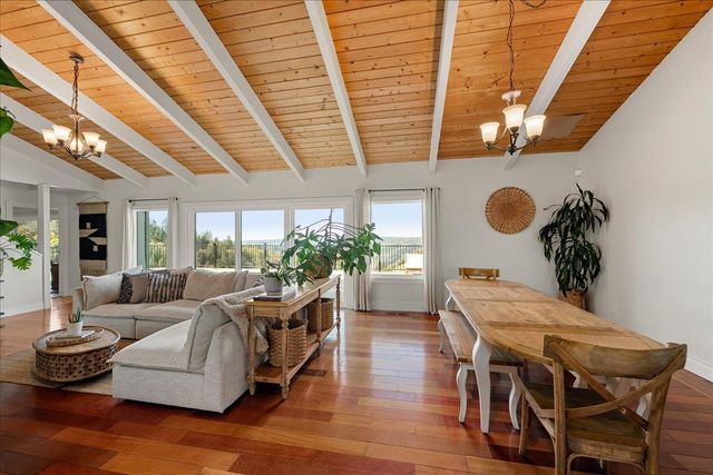 1869 Wild Cat Ct, Cool, CA 95614