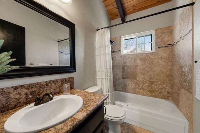 1869 Wild Cat Ct, Cool, CA 95614