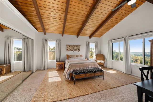 1869 Wild Cat Ct, Cool, CA 95614