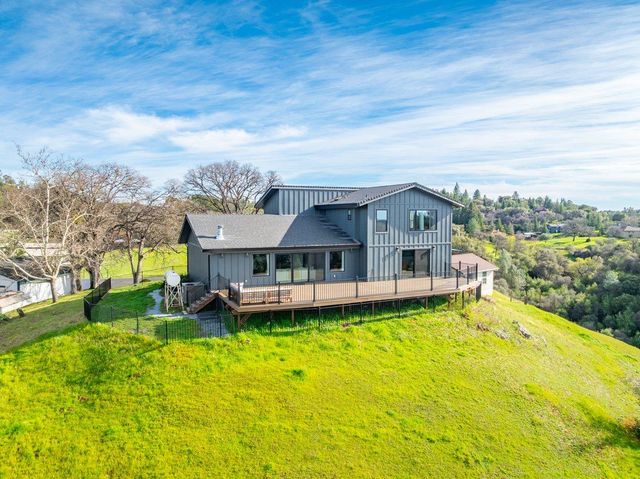 1869 Wild Cat Ct, Cool, CA 95614