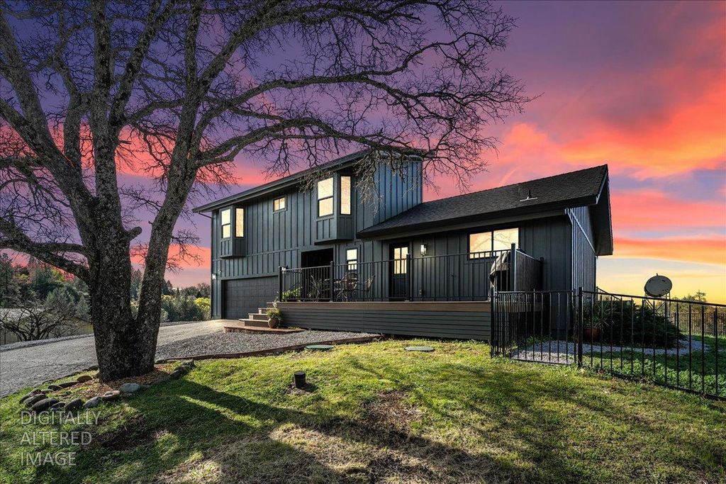 1869 Wild Cat Ct, Cool, CA 95614