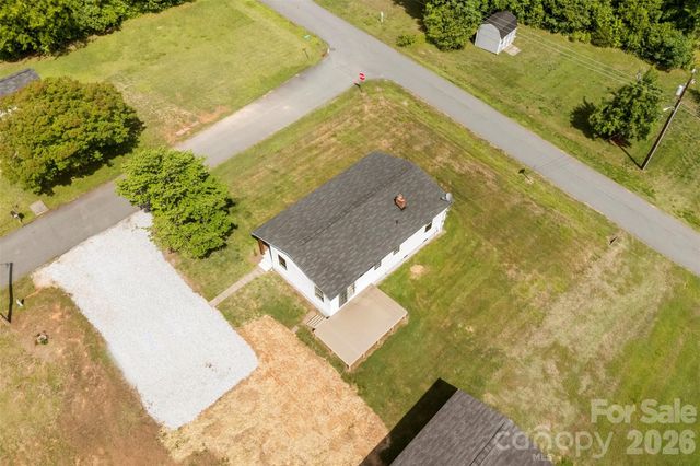 301 Gittens Street, Lowell, NC 28098