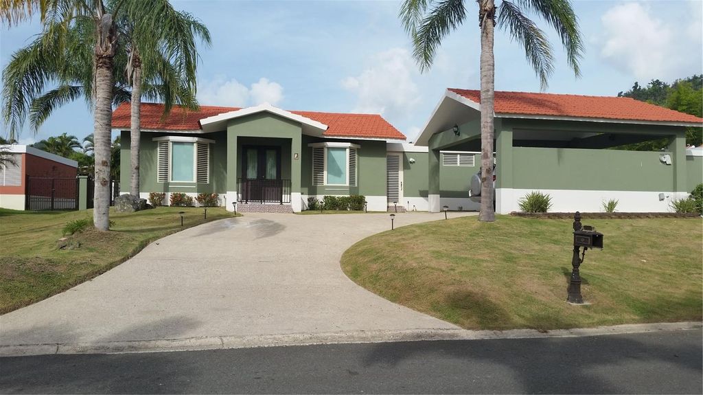 132 CAMINO LOS CAOBOS SABANERA DEL RIO DEV.,, Gurabo, PR 00778