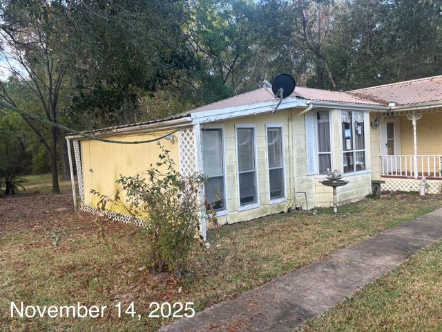 240 Boat Launch Road, Point Blank, TX 77364