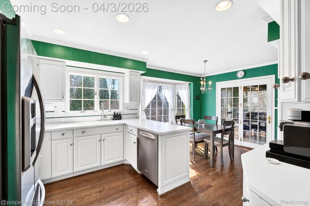 5822 Raven Road, Bloomfield Hills, MI 48301