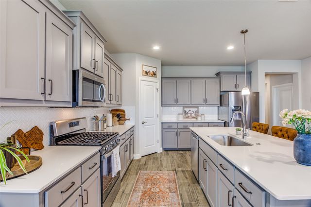 2353 Waggoner Ranch Drive, Weatherford, TX 76087