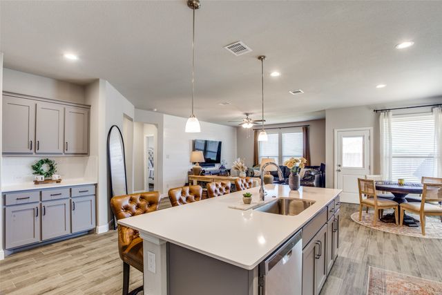 2353 Waggoner Ranch Drive, Weatherford, TX 76087