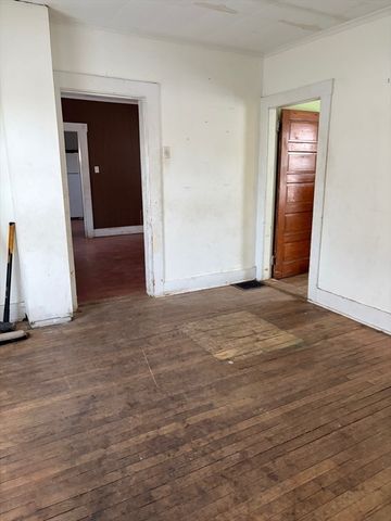 150 E Main St, Orange, MA 01364