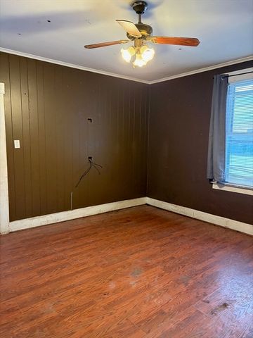 150 E Main St, Orange, MA 01364