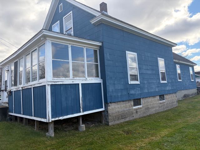 150 E Main St, Orange, MA 01364