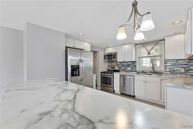 440 South Edwards Avenue, Syracuse, NY 13206