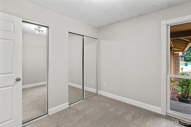 2105 Butterfield Court, Maryland Heights, MO 63043