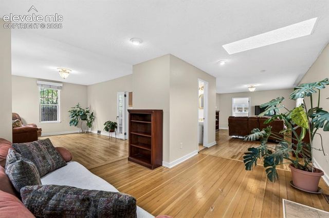 1121 E Willamette Avenue, Colorado Springs, CO 80903