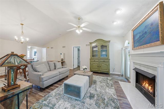 918 Blumhoff Road, Wentzville, MO 63385