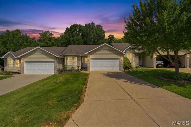 918 Blumhoff Road, Wentzville, MO 63385