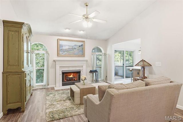 918 Blumhoff Road, Wentzville, MO 63385