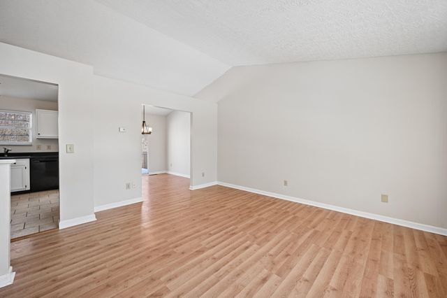 554 Ripple Creek Drive, Elsmere, KY 41018