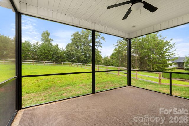 7412 Kingsley Place, Stokesdale, NC 27357