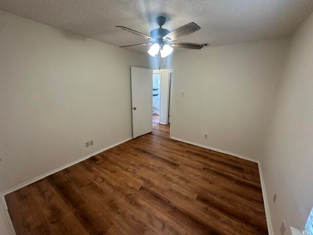 Image 11 of property listing at 1813 La Mesa Lane, San Angelo, TX 76905
