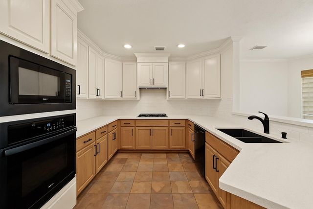 1517 Asbury Street, Houston, TX 77007